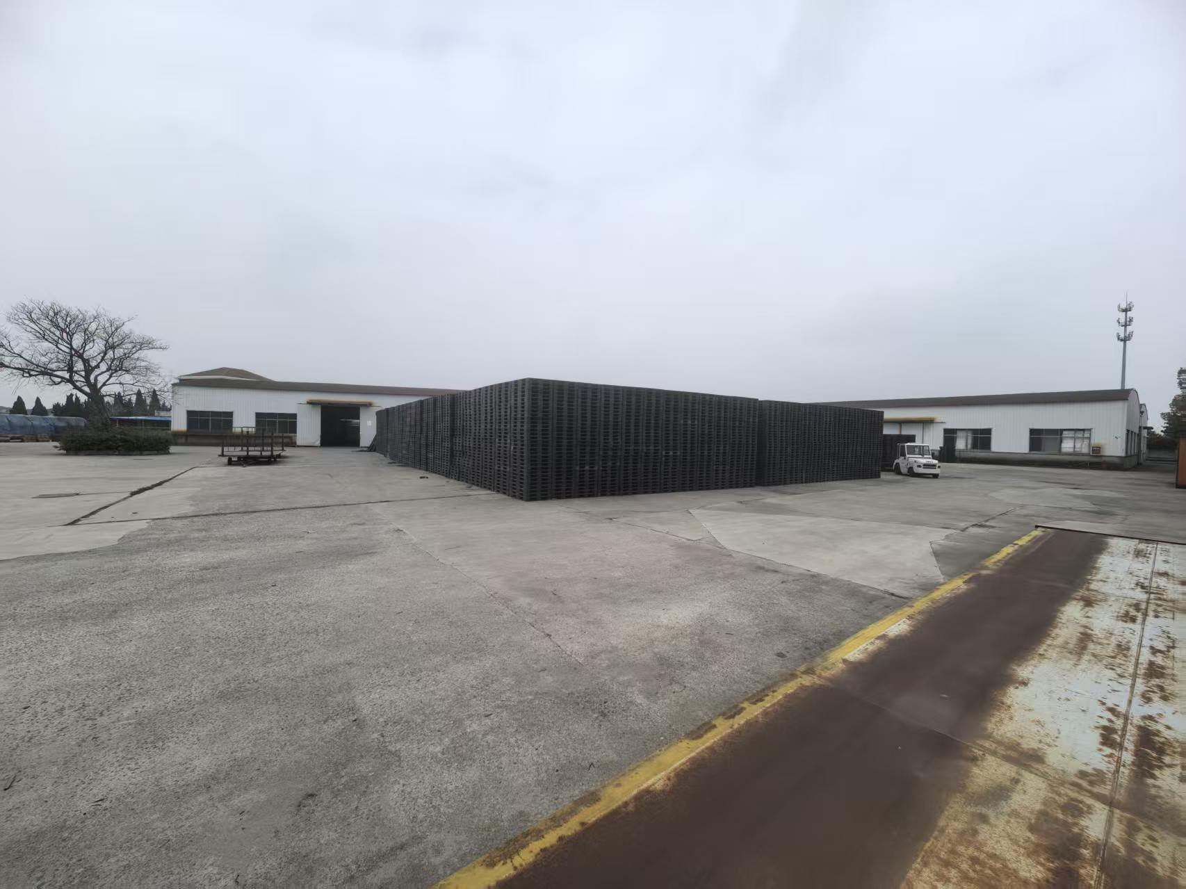 太仓璜泾镇单层3800平独栋，7700平独栋，带18亩左右硬化空地，工业园区。