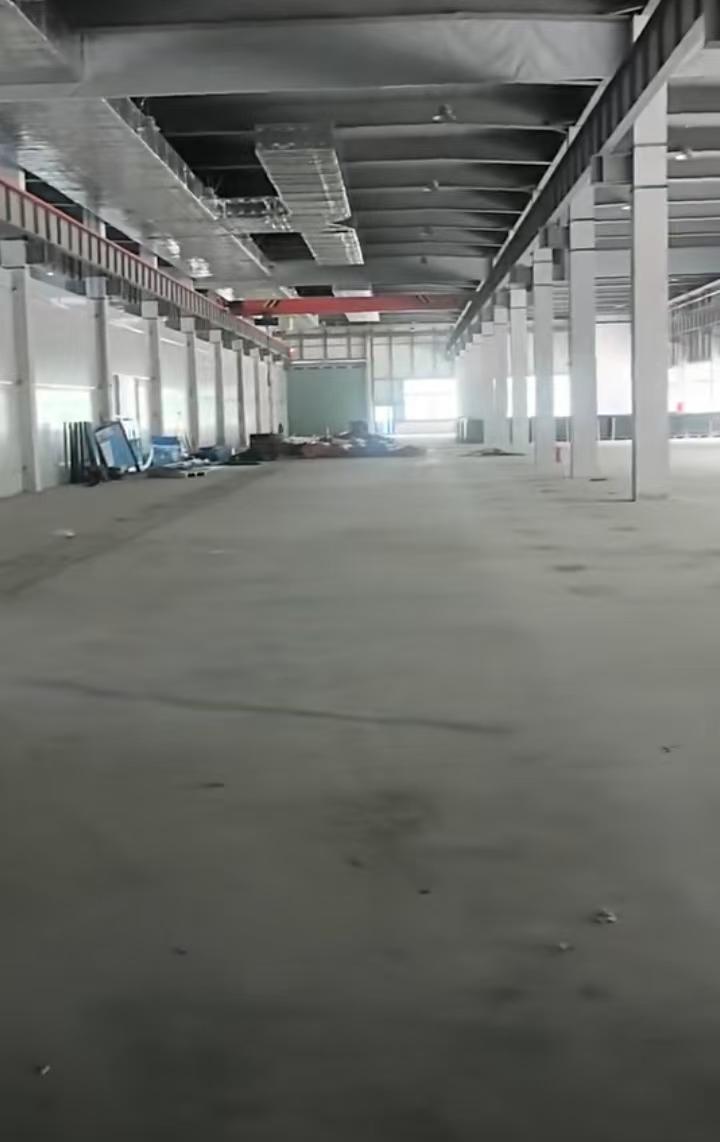 太仓陆渡三岗工业区3300平，通天然气，三个大门进出